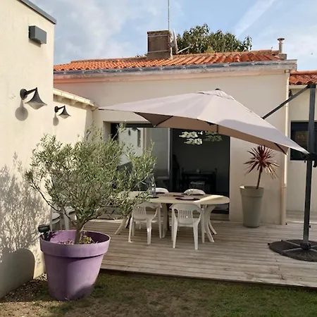 Maison Renovee Avec Jardin Et Terrasse Au Coeur De La Chaume, Proche Plage, Wifi - Fr-1-92-944 * لي سابلِ دولونْ