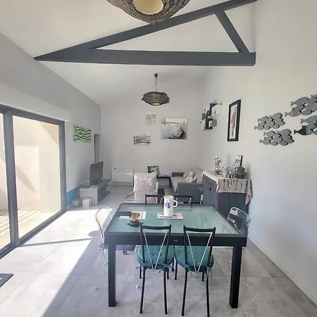 Maison Renovee Avec Jardin Et Terrasse Au Coeur De La Chaume, Proche Plage, Wifi - Fr-1-92-944 莱萨布勒-多洛讷